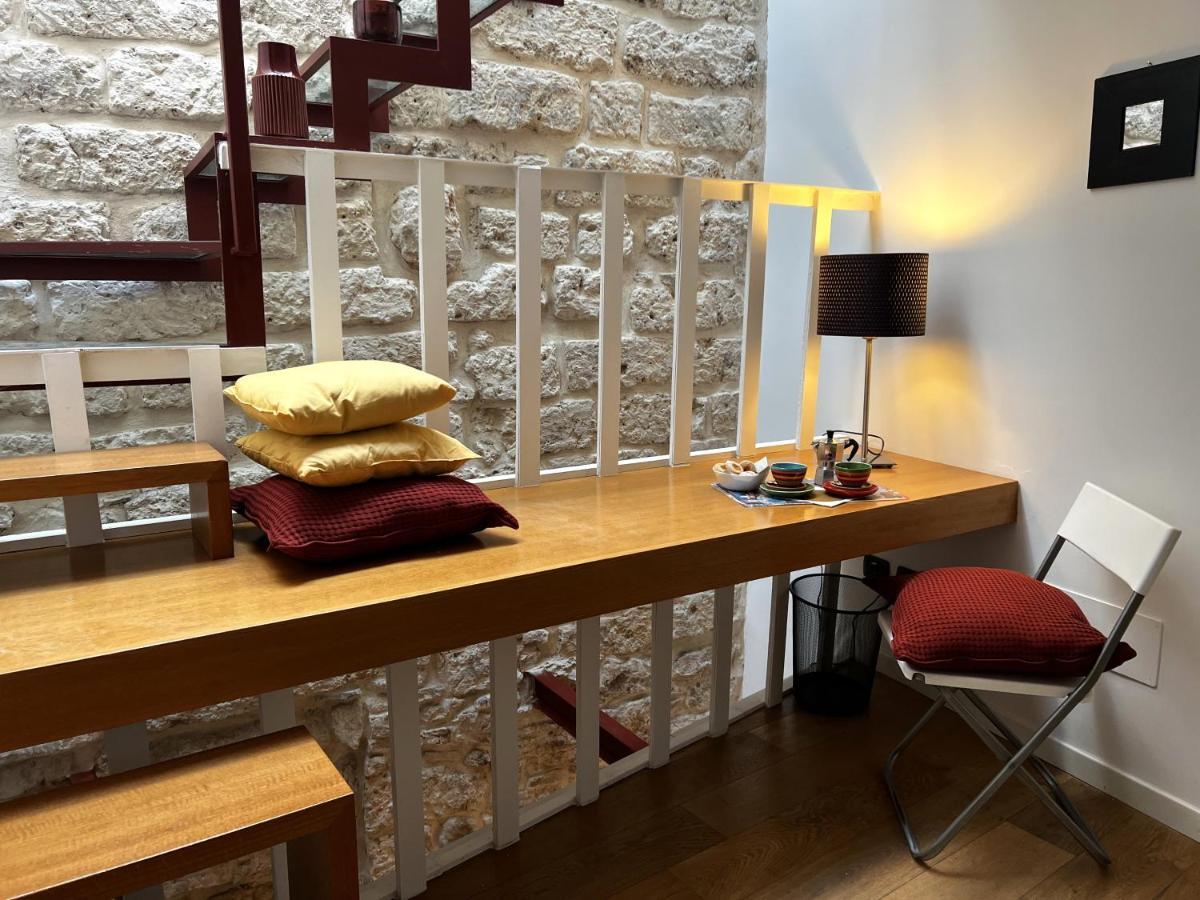 バーリPalazzo Barone,Nel Cuore Del Borgo Antico.アパートメント エクステリア 写真